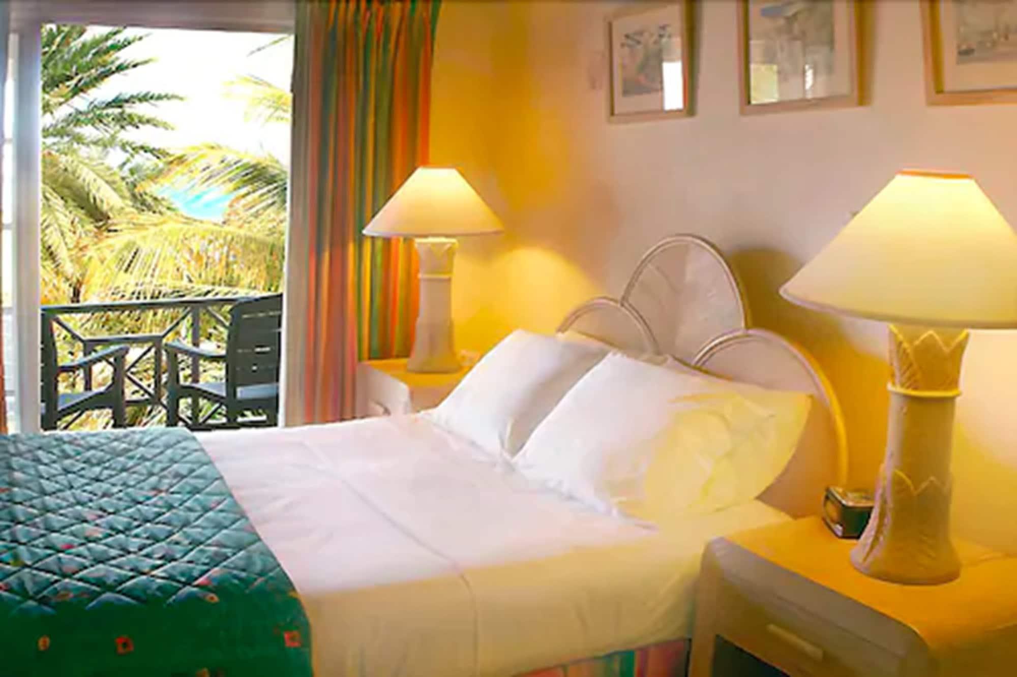 Dickenson Bay Cottages Cedar Grove ภายนอก รูปภาพ