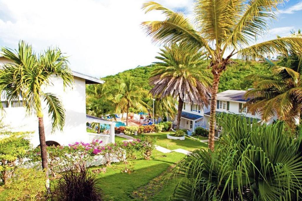 Dickenson Bay Cottages Cedar Grove ภายนอก รูปภาพ
